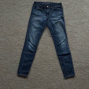 American Eagle skinny jean size 6